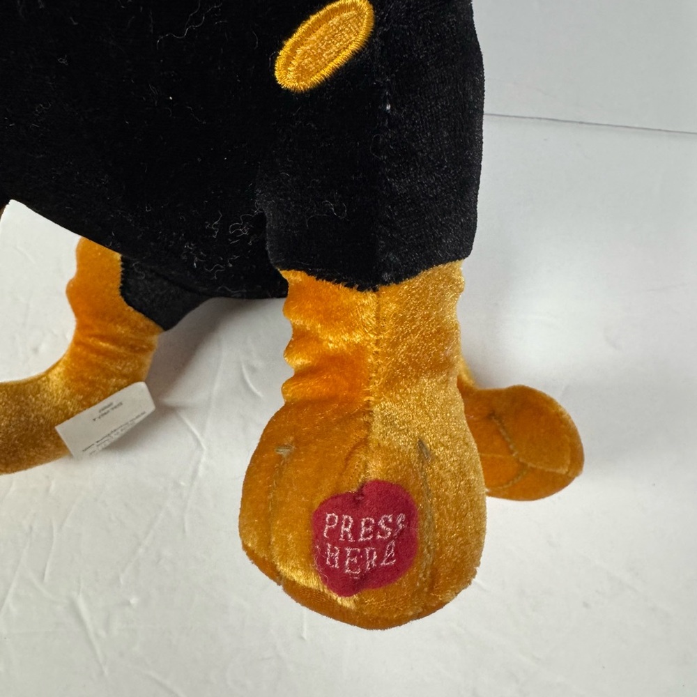 Disney Store Pixar UP Movie
Talking BETA Rottweiler Dog Plush
17" Talking - Picture 8 of 9
